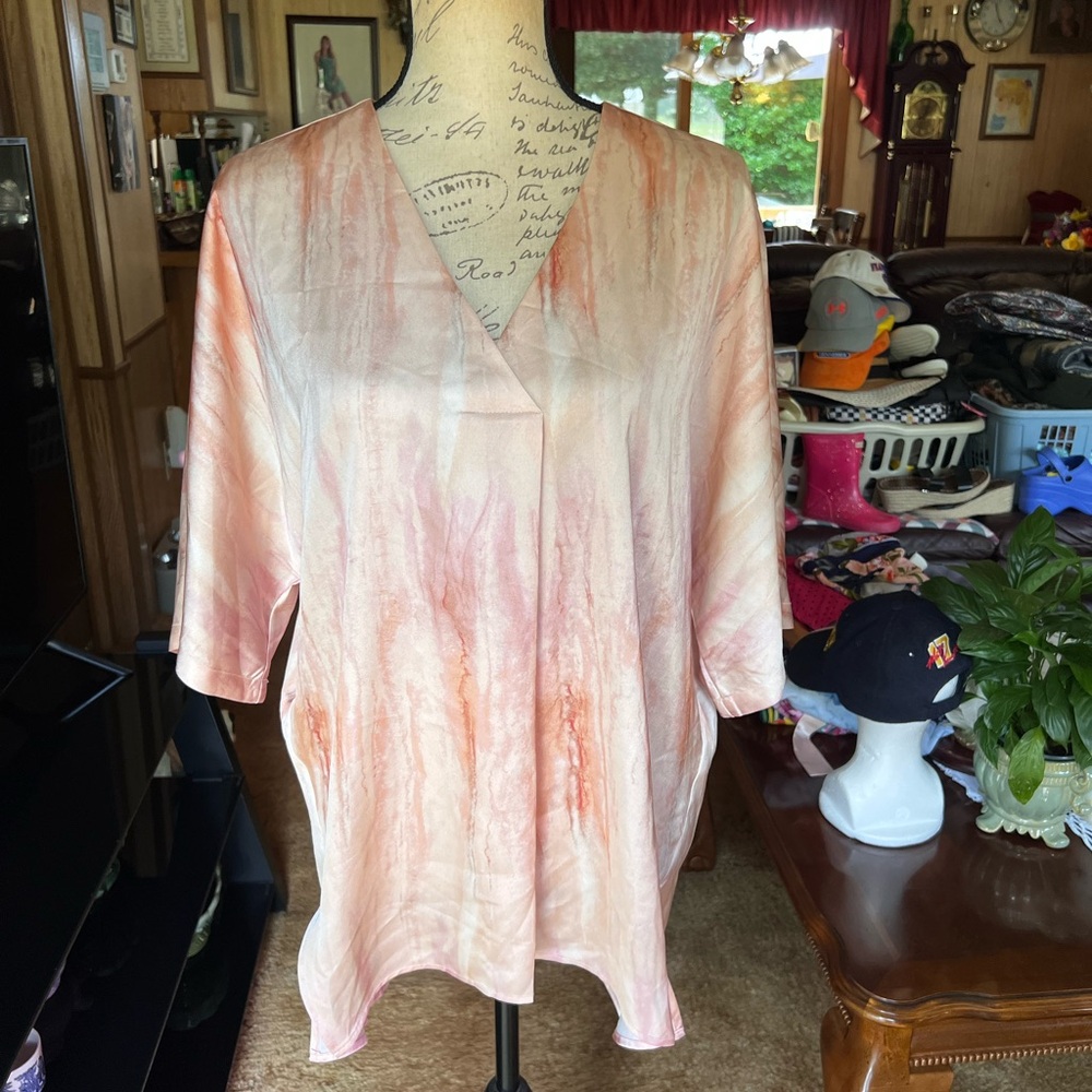 Marc New York Andrew Mark Blouse Shirt Size XS Peach Pink Polyester.